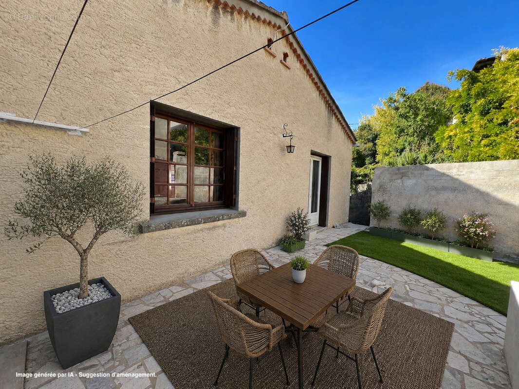VISAN, Maison de village avec jardin. - photo 2