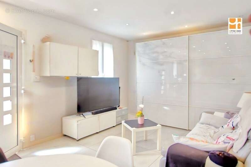 Maison à vendre 4 pièces CAGNES SUR MER (06) - photo 7