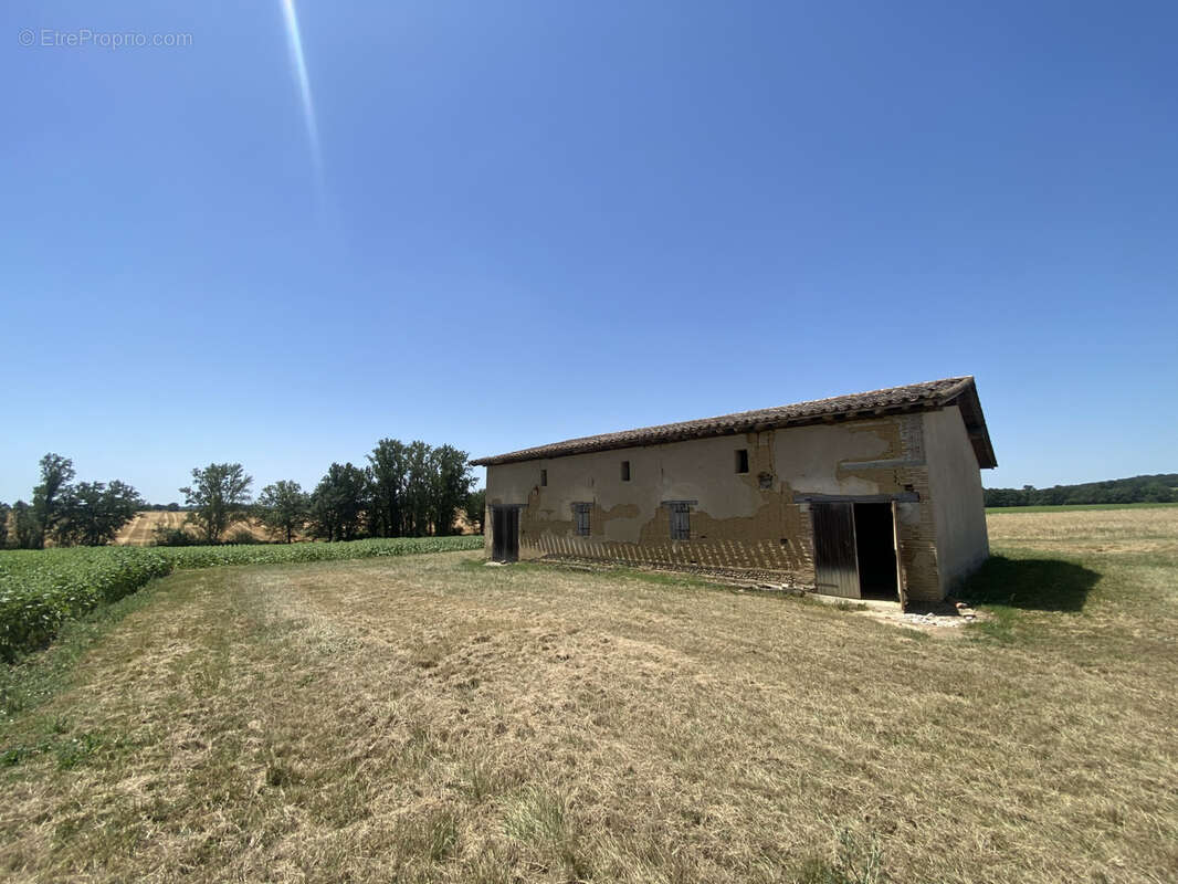 Maison à LAUNAC