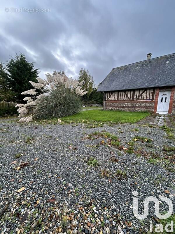 Photo 1 - Maison à GONNEVILLE-LA-MALLET