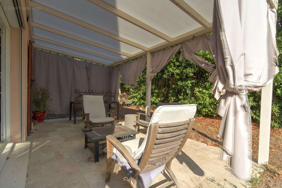 Maison à SAINT-MARTIN-DU-VAR