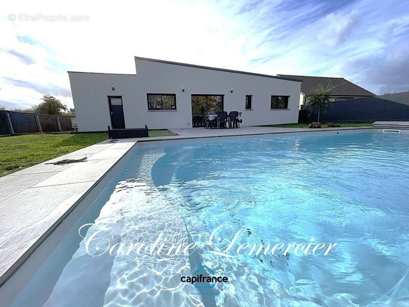 Maison à CONNERRE