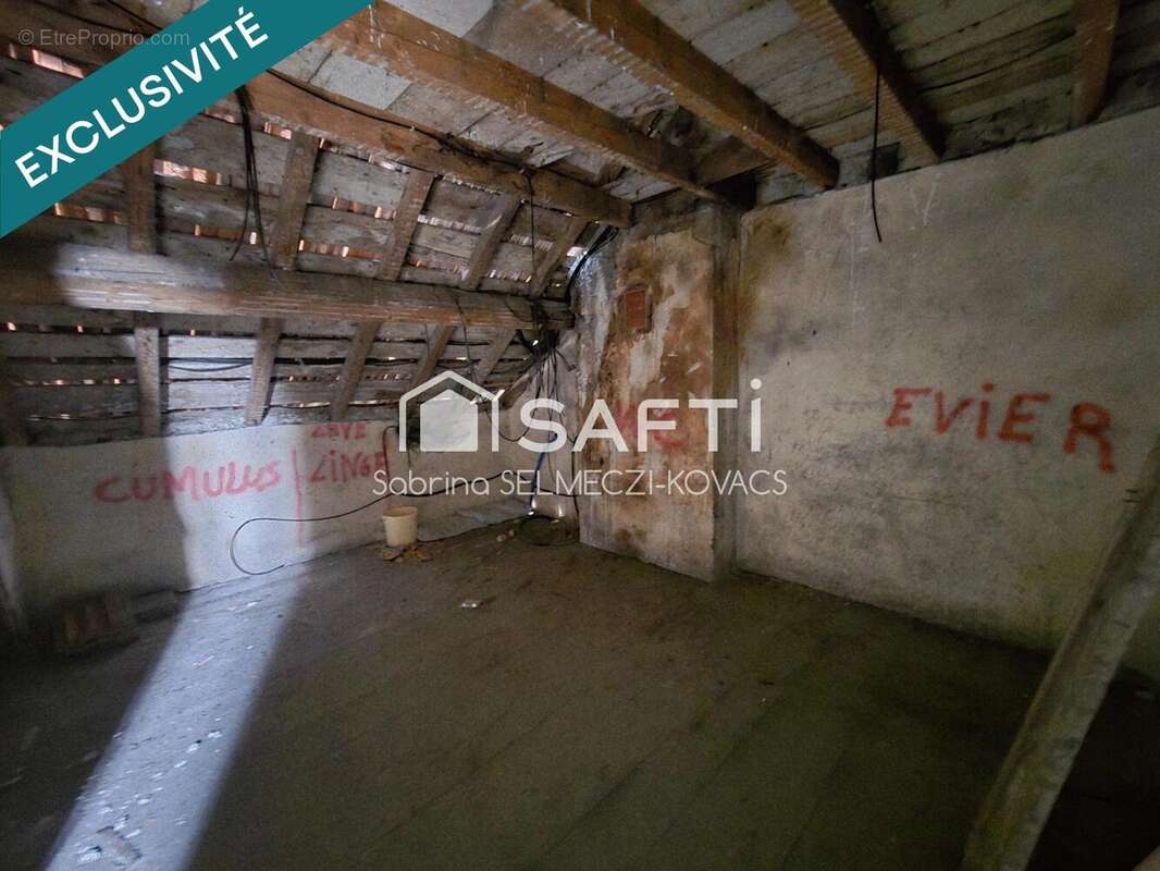 Photo 5 - Appartement à VIRIEU-LE-GRAND