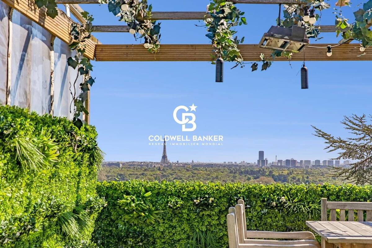 Appartement à SURESNES