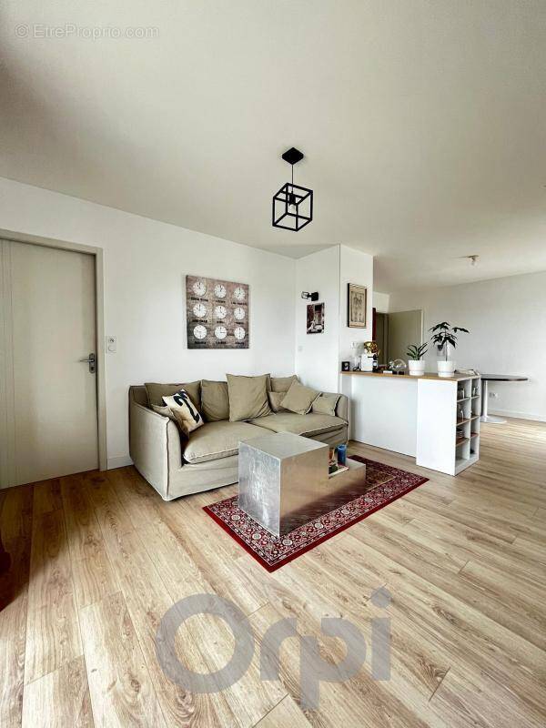 Appartement à PERIGNY