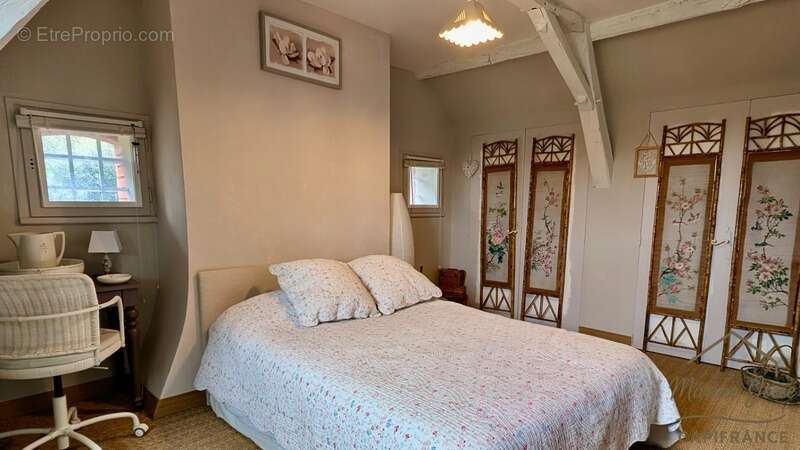 Maison à PONSON-DESSUS