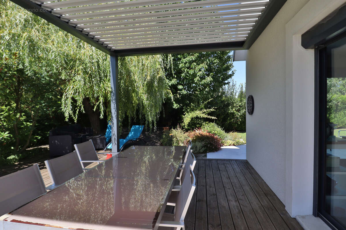 Maison à LA RIVIERE-DE-CORPS