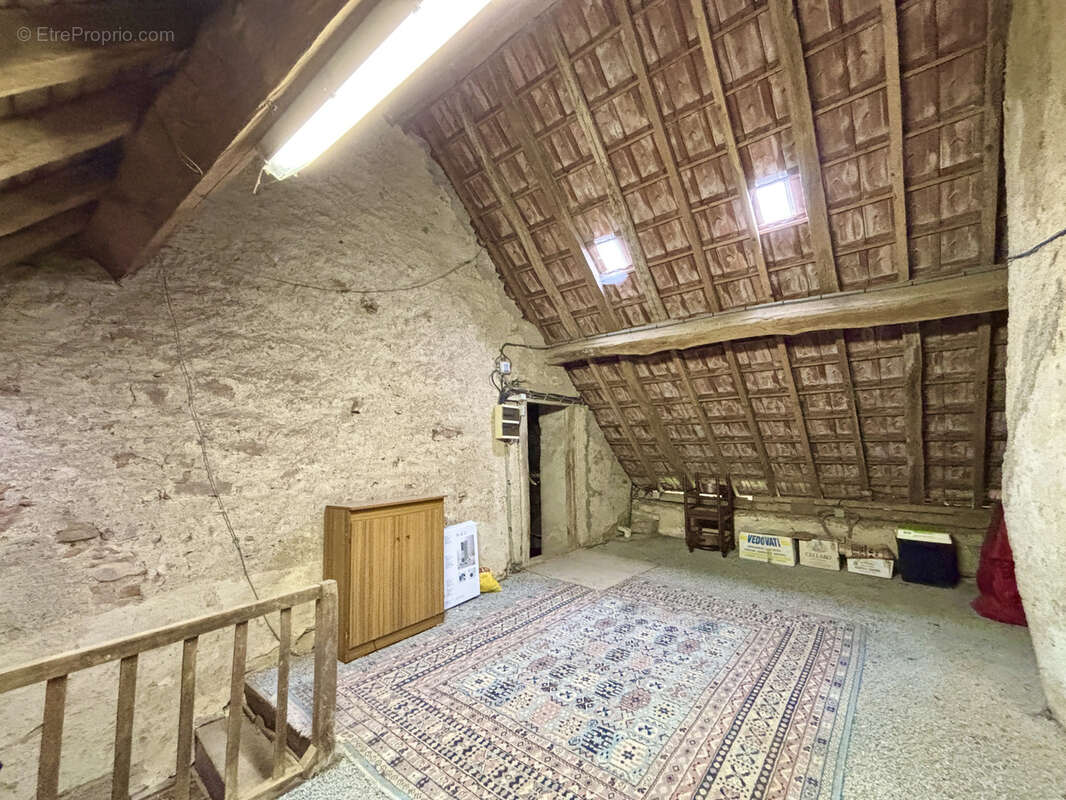 Maison à ARNAY-LE-DUC