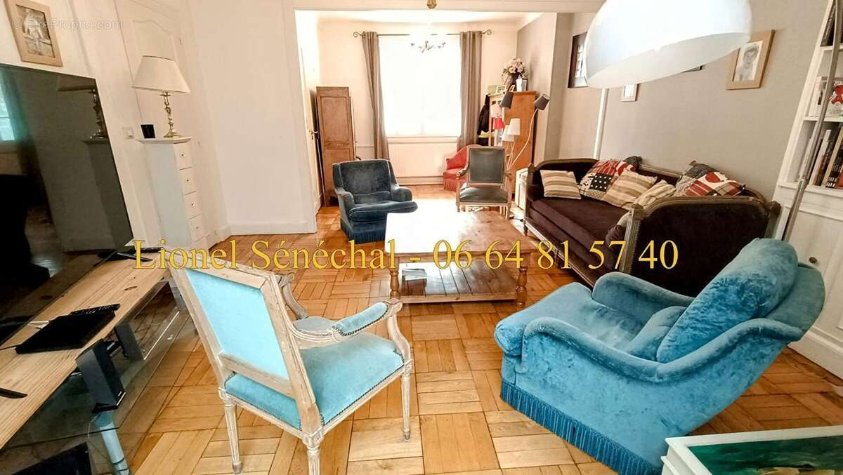 Exceptionnelle demeure de caractère ? 247 m² habitables ? 15 pièces ? Au coeur des quartiers les plus recherchés du Mans : Parc  - photo 2
