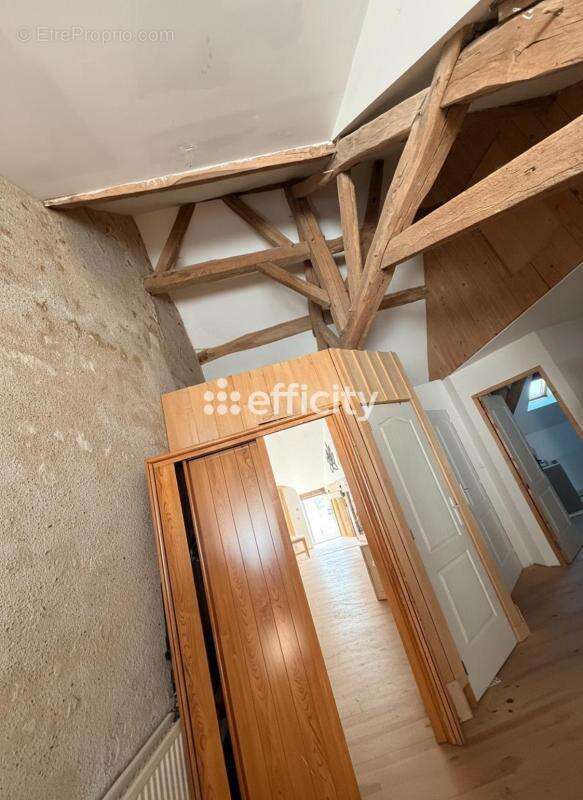 Maison 178 m² à Montoire-Sur-Le-Loir  - photo 13