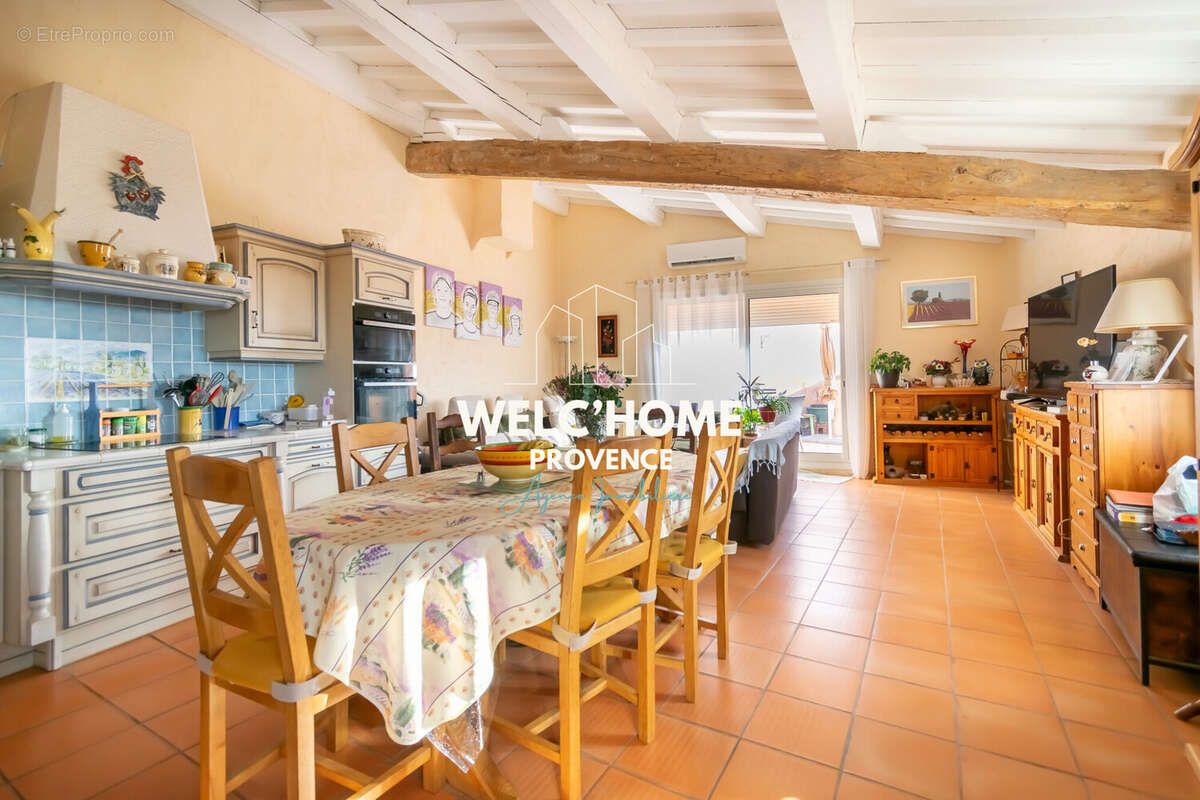 Maison à BAUDINARD-SUR-VERDON