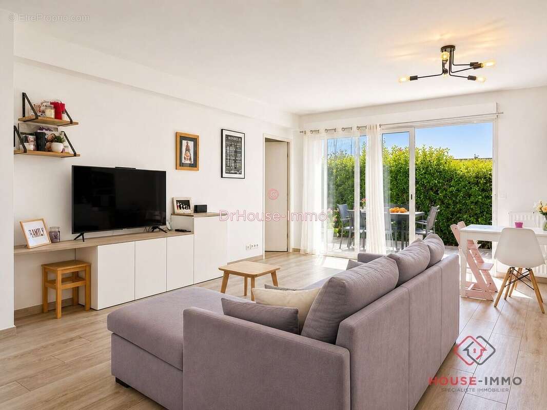 Appartement à USTARITZ