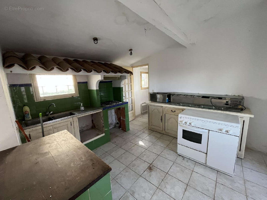 Maison à LE BARROUX