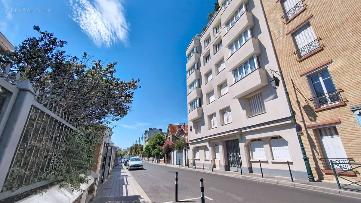 Appartement à COLOMBES