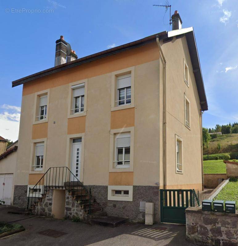 Maison à SENONES