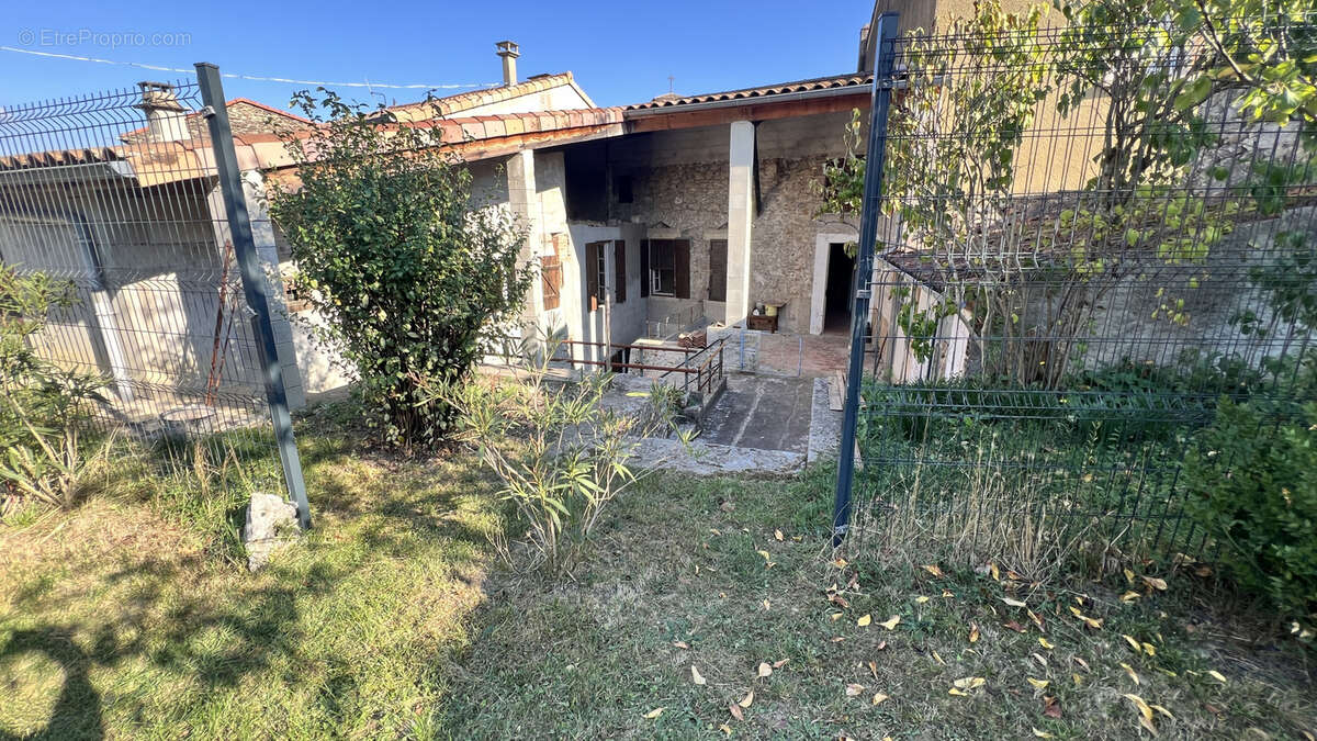 Maison à LACHAPELLE-SOUS-AUBENAS