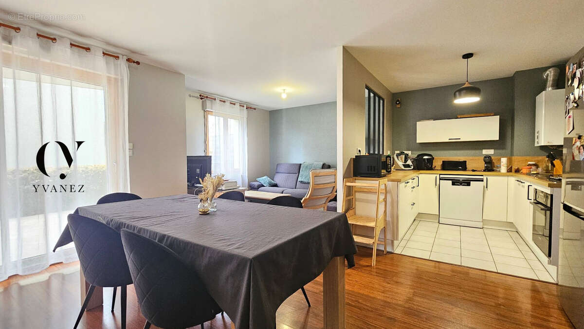 Appartement à CHATEAUBOURG