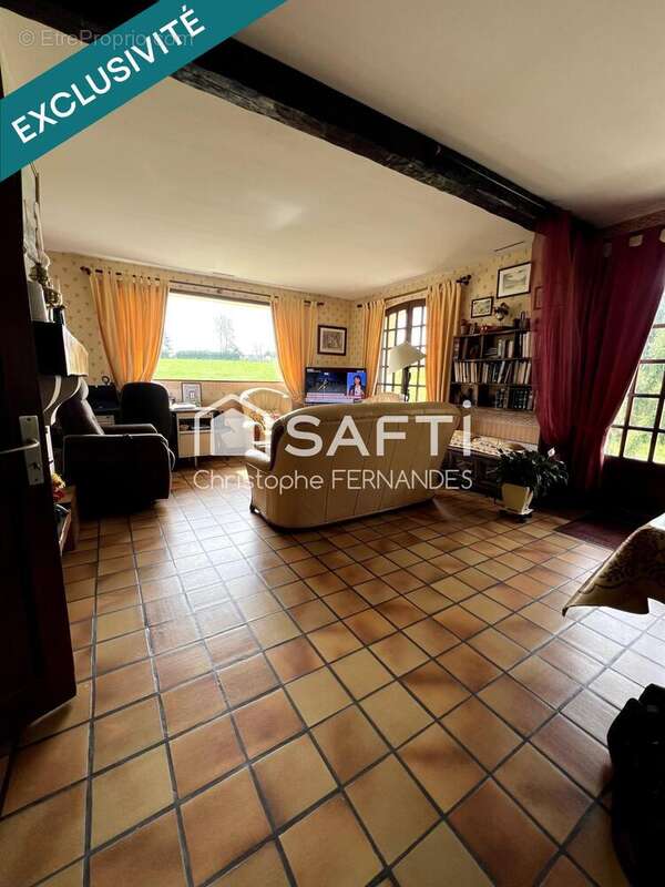 Photo 2 - Maison à MALAUNAY
