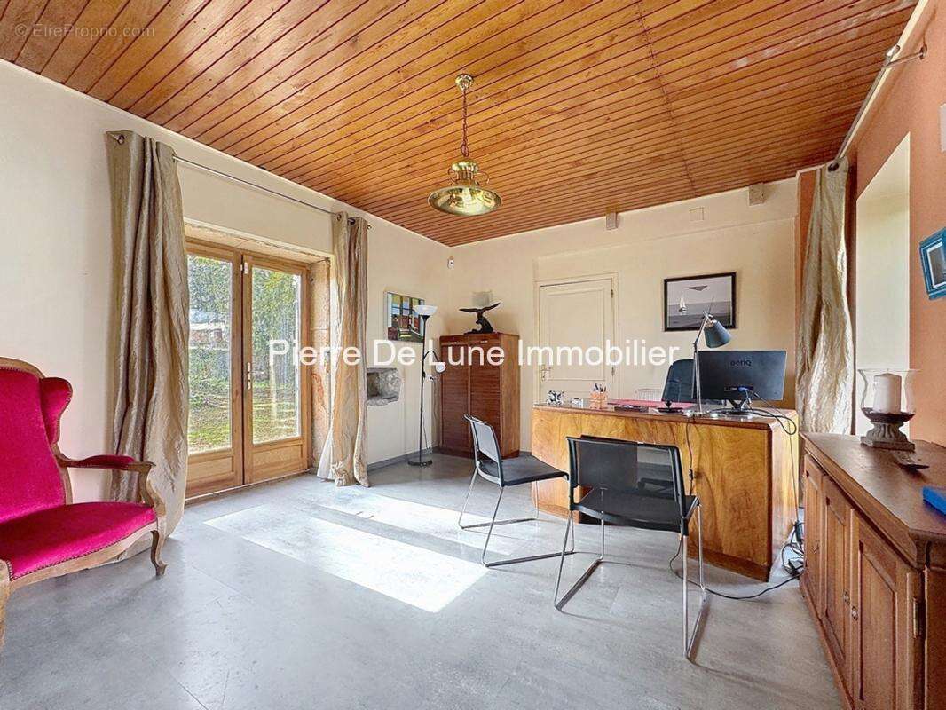 Maison à CHAZAY-D'AZERGUES