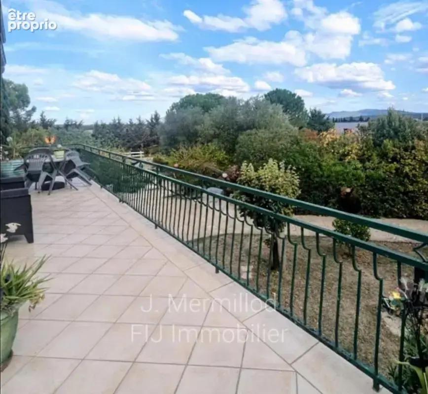Maison 7 pièces / 183 m² / 393 000 EUR / SAINT-PRIVAT-DES-VIEUX - photo 2