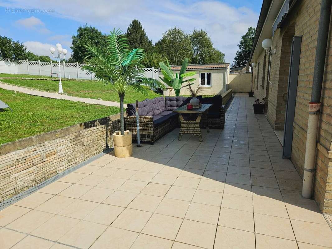 Maison à BEAUMETZ-LES-LOGES