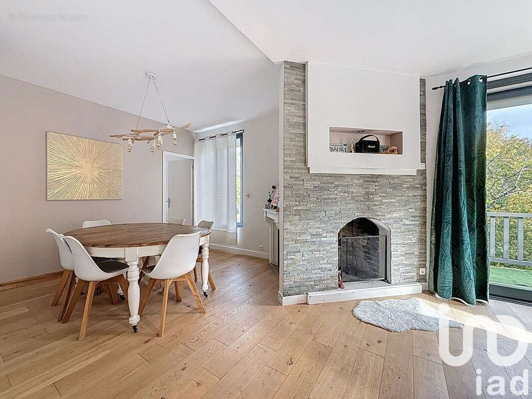 Photo 6 - Maison à HARDRICOURT