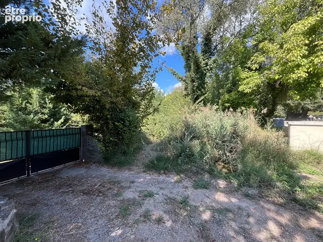 Terrain  en zone naturelle de 4042 m2 - photo 8