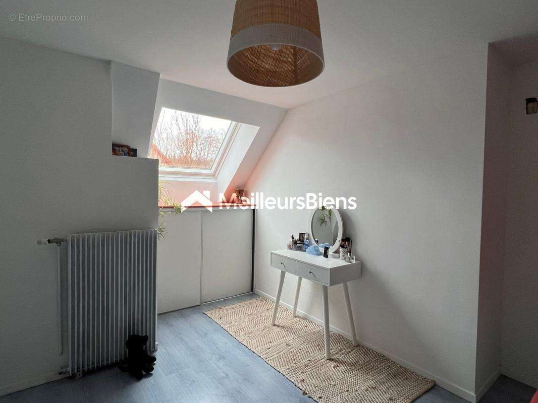 Maison à MALAY-LE-GRAND