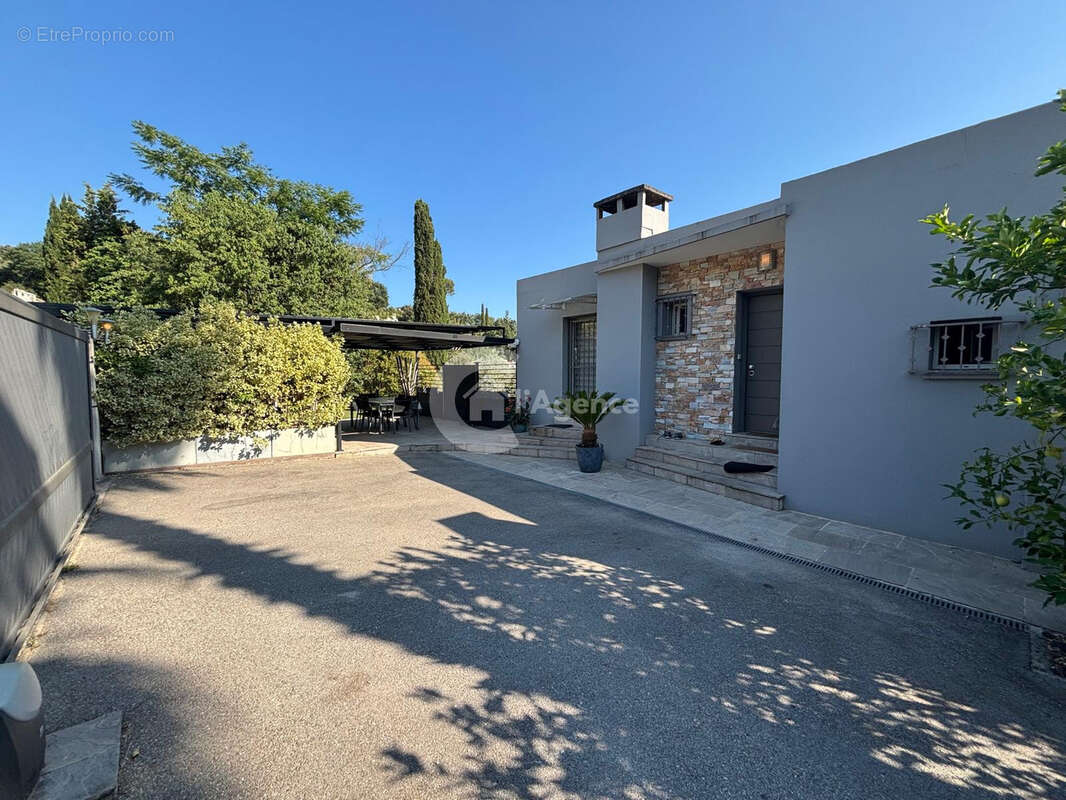 Superbe villa appartement de 110 m2 avec piscine privée et jardin - photo 19