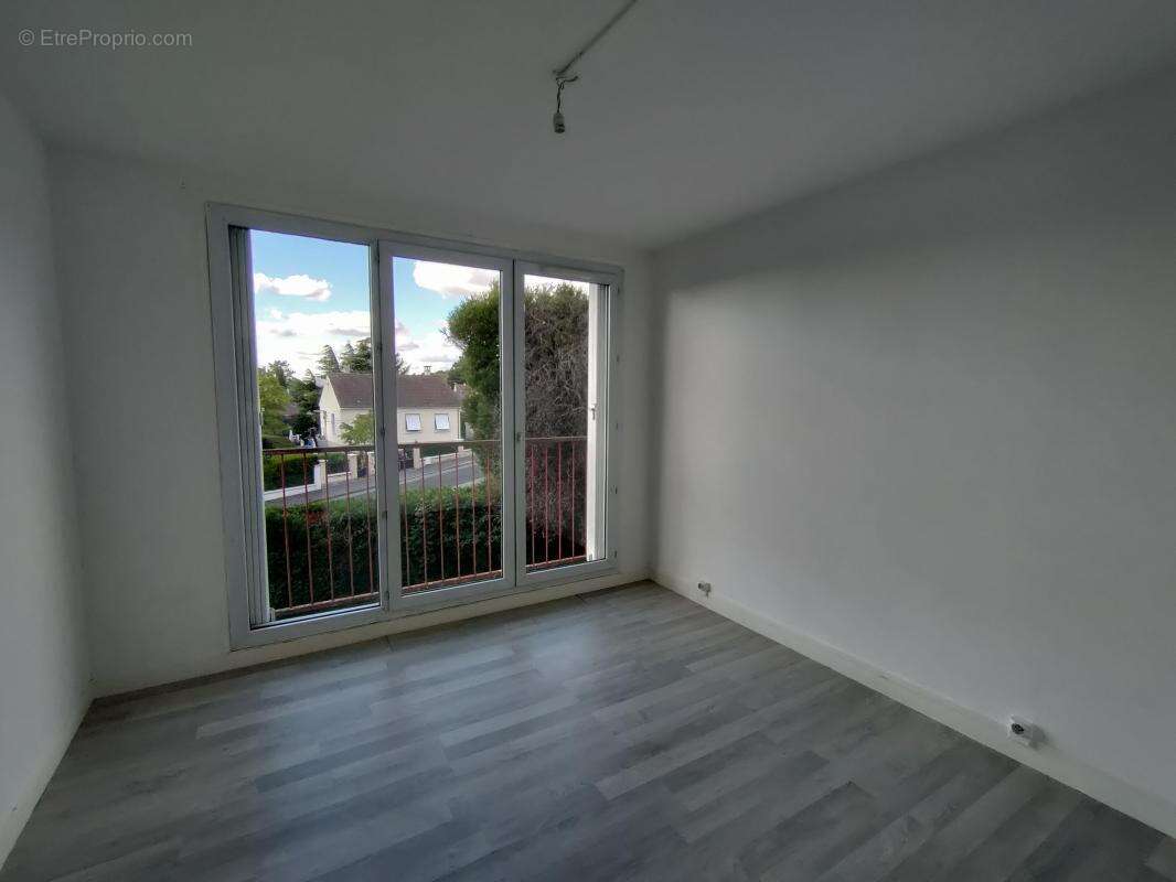 Appartement à LAMORLAYE