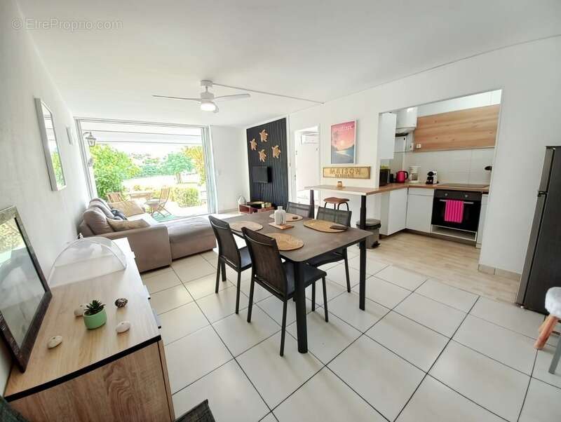 Appartement à SAINTE-ANNE