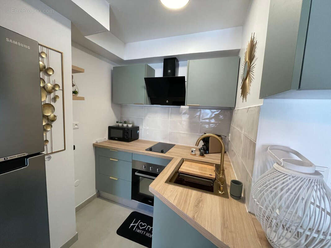 Photo 3 - Appartement à SAINT-DENIS