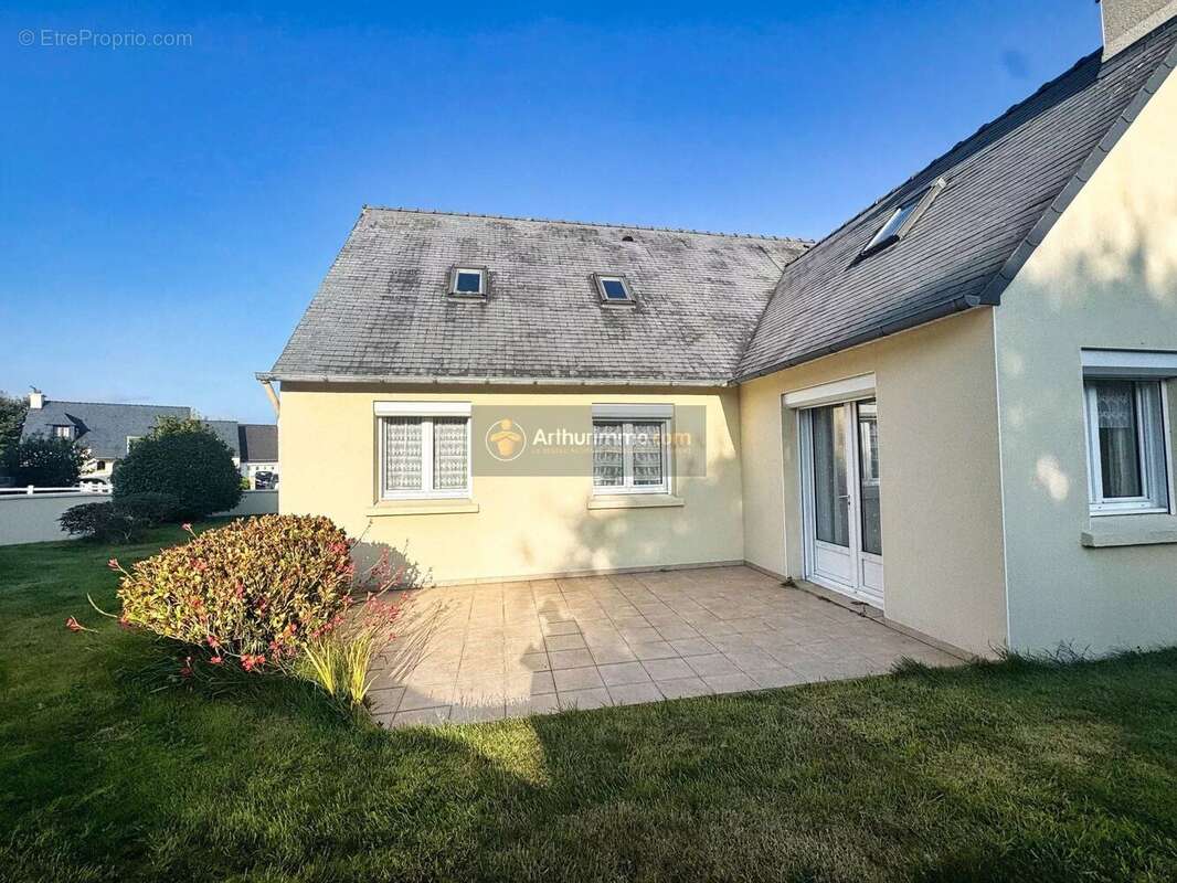 Maison à GUIPRONVEL