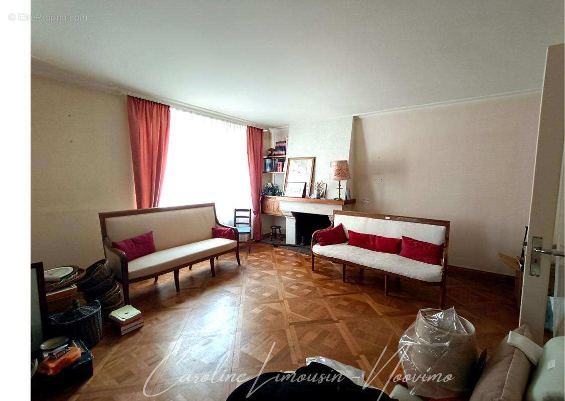 Maison 4 chambres + locatif + maison a renover - centre bour - photo 6