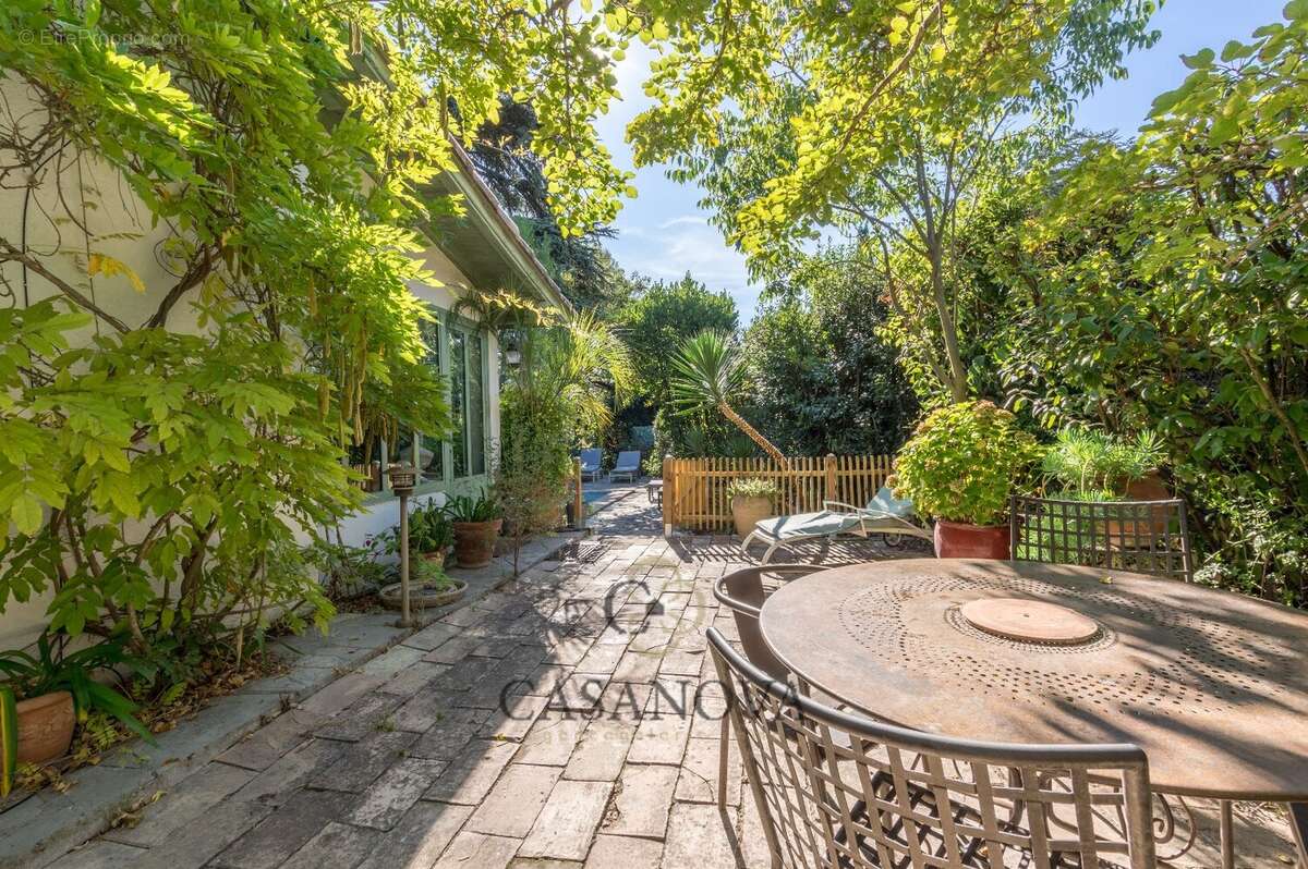 Maison à CASTELNAU-LE-LEZ