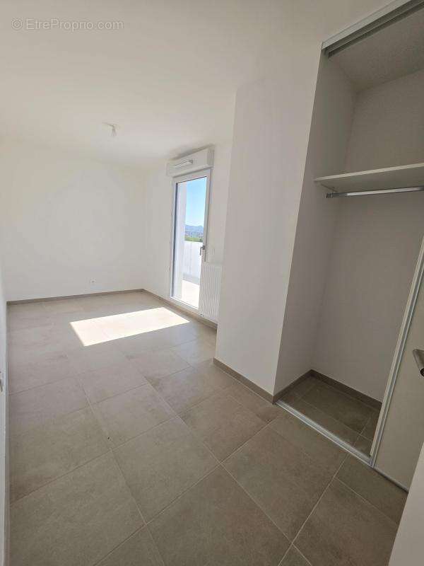 Appartement à MARSEILLE-10E