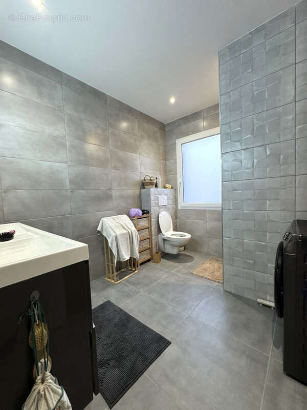 Appartement à SAINT-CHAMOND