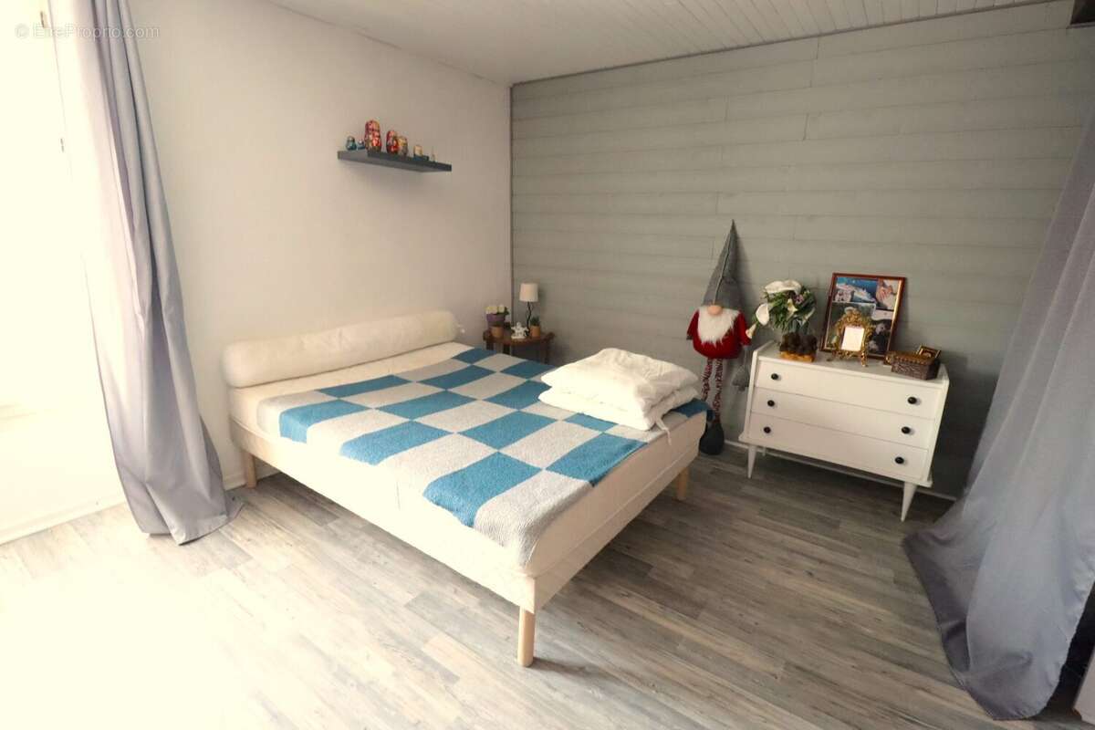 Maison à BEAUCROISSANT