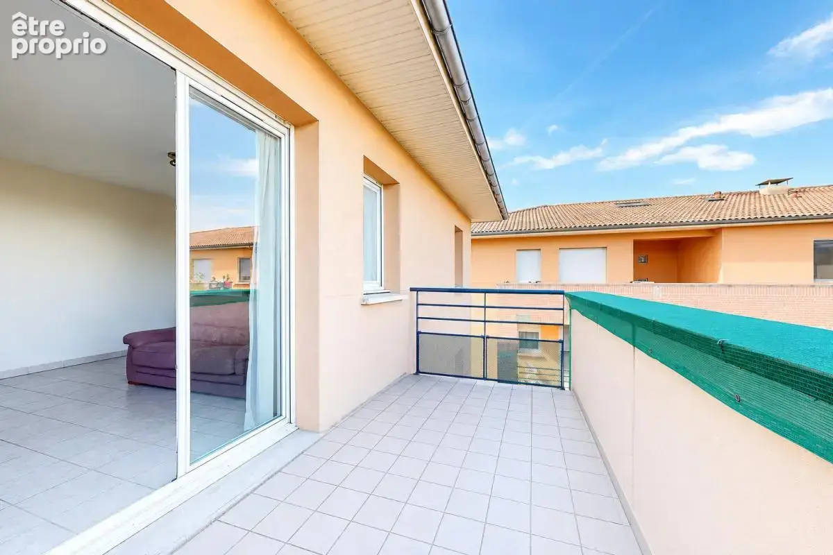 T2 avec balcon et 2 places de parking - Idéal premier achat ou investissement - Lavaur - photo 5