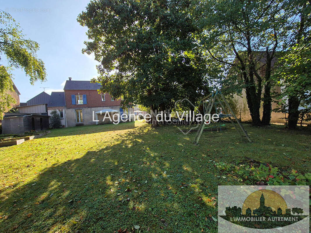 Maison à SAINTE-GENEVIEVE