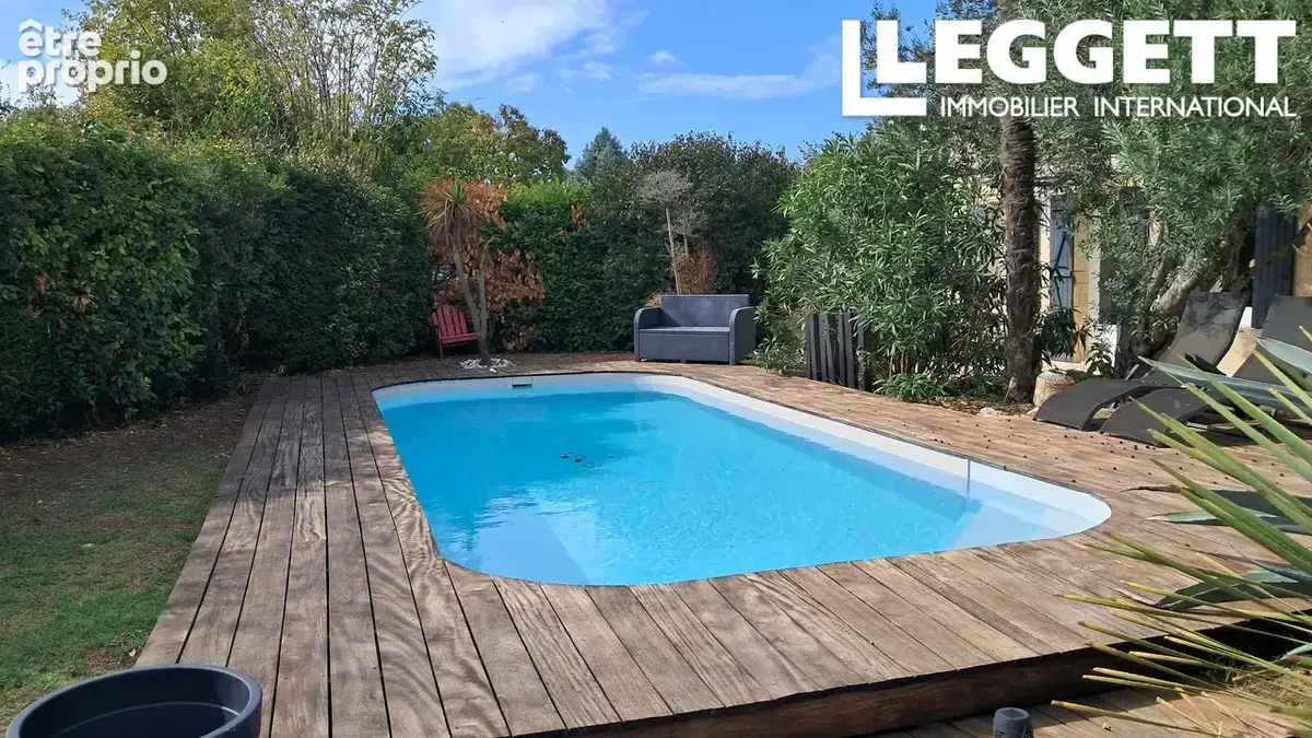 Charmante maison ancienne avec 5 chambres, jardin & piscine. Proche bourg de Prignac et Marcamps - photo 9