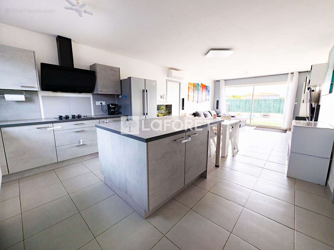 Maison à SAINT-GENIS-DES-FONTAINES