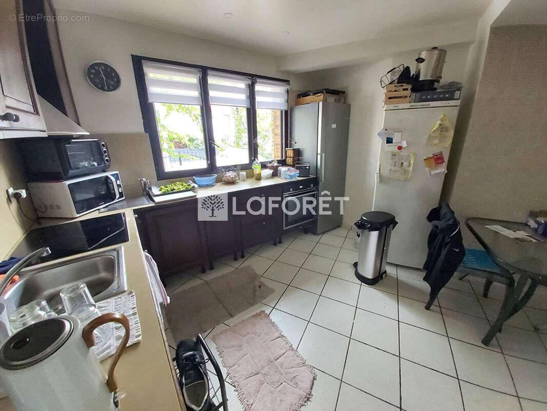 Appartement à LE RAINCY