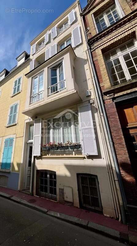 Appartement à TROUVILLE-SUR-MER