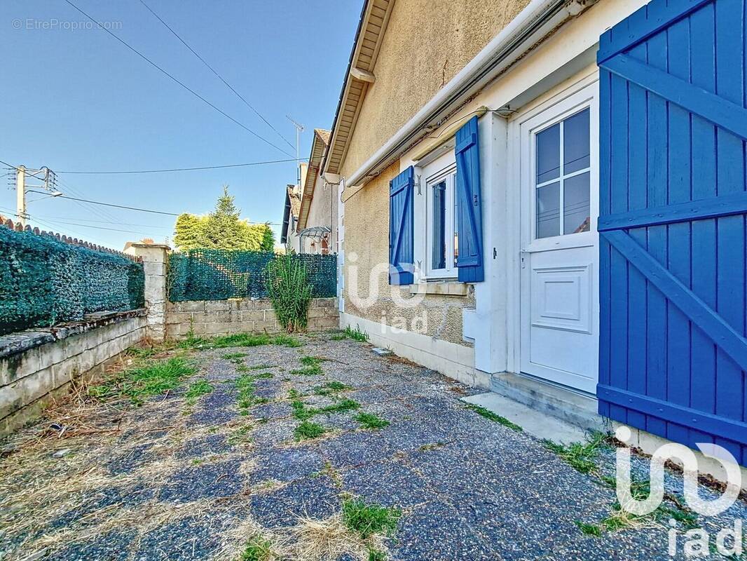 Photo 1 - Maison à VIERZON