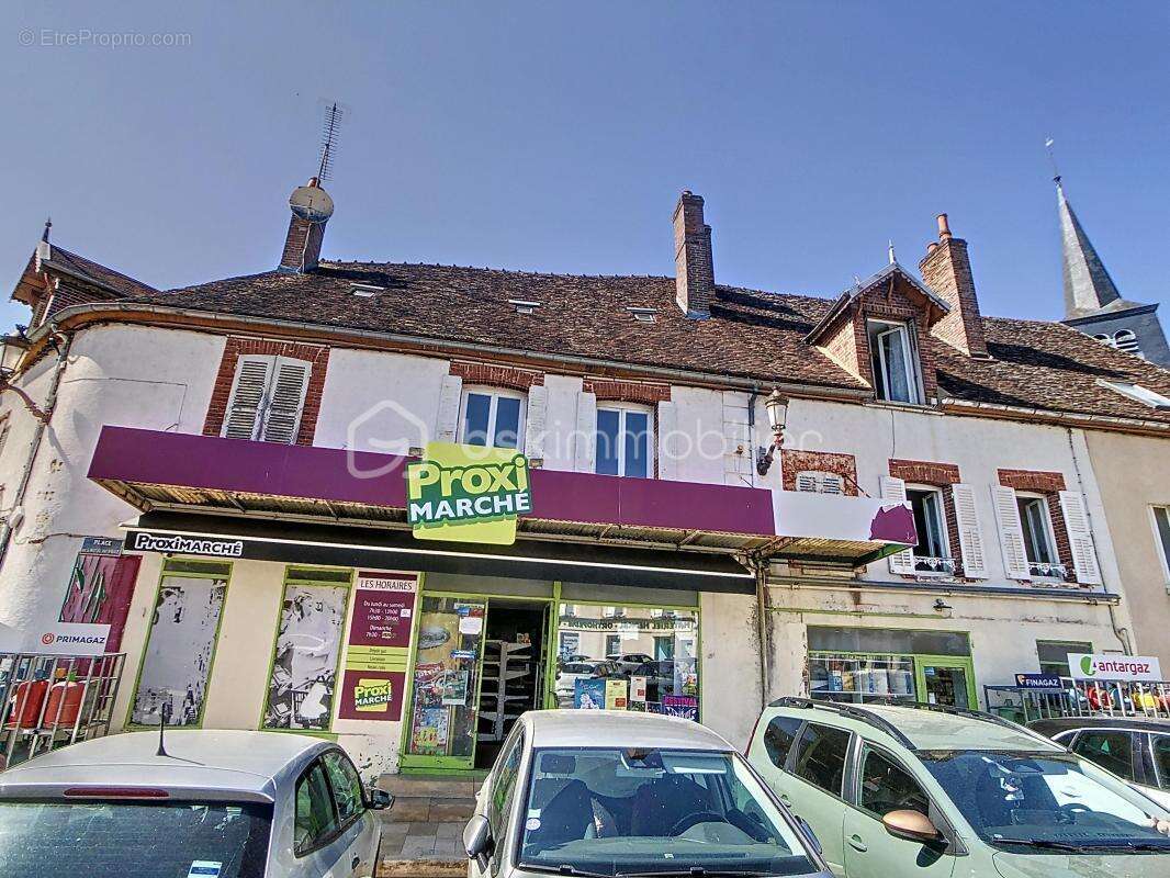 Appartement à CERISIERS