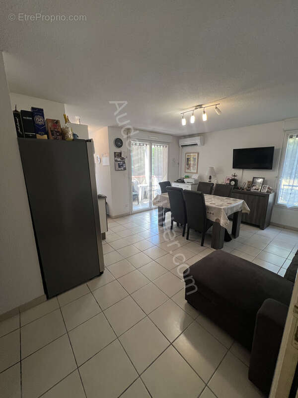 Appartement avec balcon et 2 parkings - photo 2