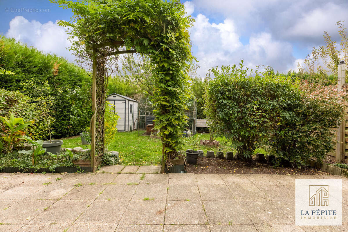 Maison à AULNOY-LEZ-VALENCIENNES