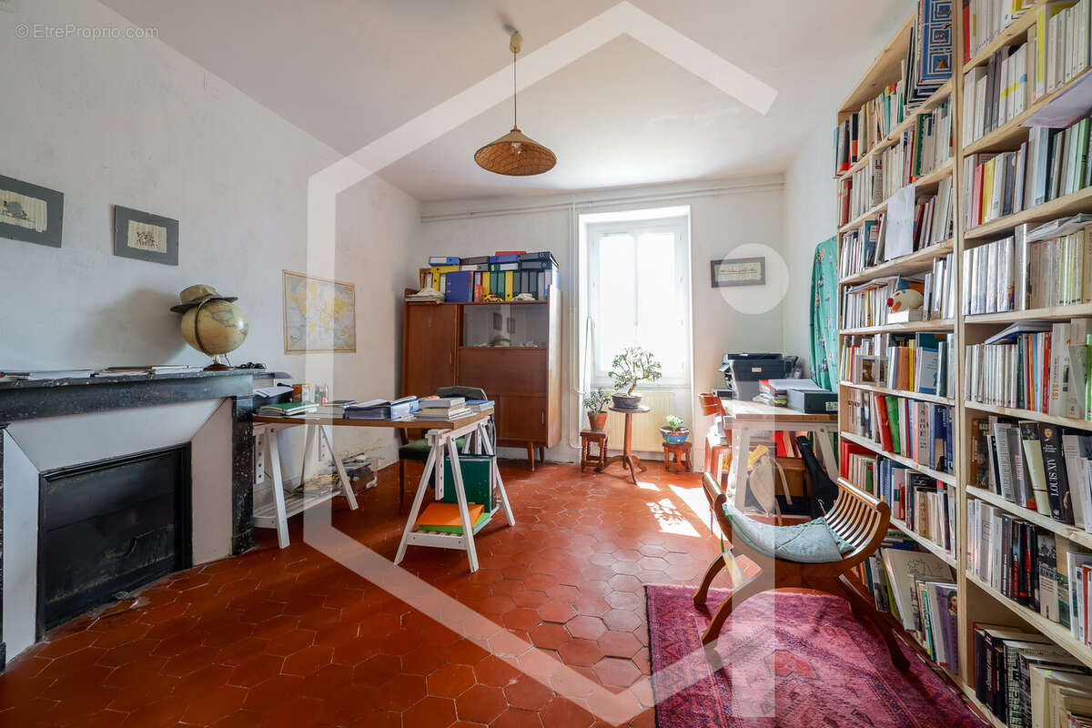 Maison à COSNE-COURS-SUR-LOIRE