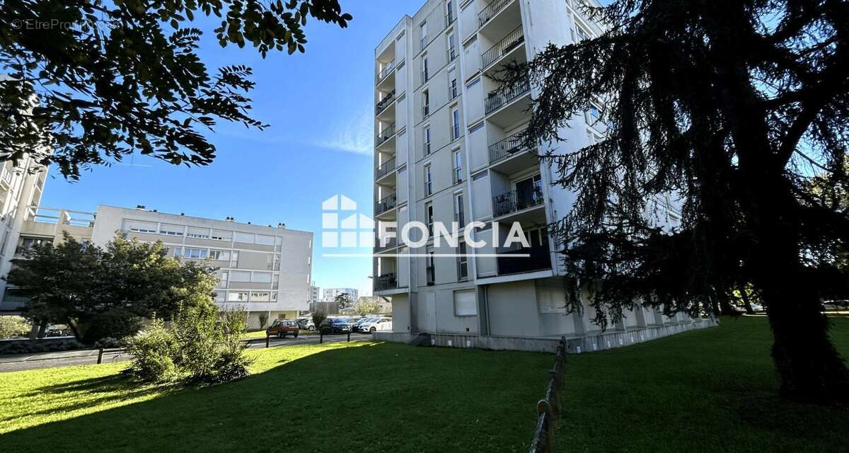 Appartement à LE BOUSCAT